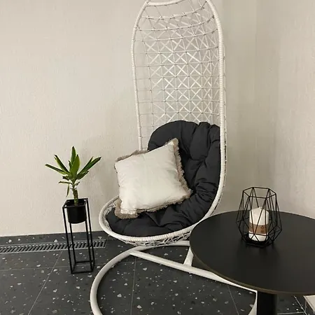 Square Center Apartment Tirana